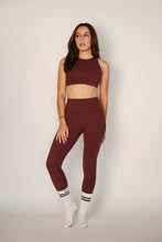 Cargar imagen en el visor de la galería, Compression Leggings
