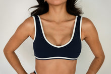 Cargar imagen en el visor de la galería, Contrast Top
