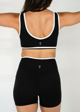 Cargar imagen en el visor de la galería, Contrast Bikers
