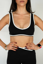 Cargar imagen en el visor de la galería, Contrast Top
