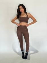 Cargar imagen en el visor de la galería, Ribbed Leggings
