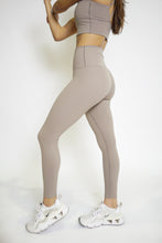 Cargar imagen en el visor de la galería, Comfort Leggings
